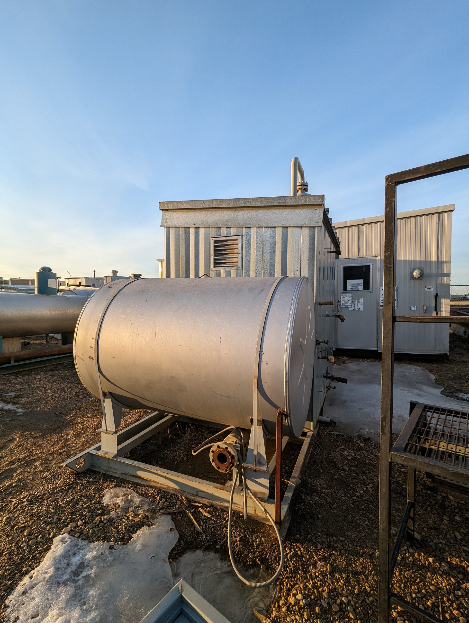 20" 1440psi Sweet Vertical Separator - Image 3